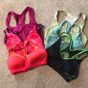 Lot of 6 sports bras! Size S&M